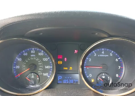 2011 Hyundai Genesis 2.0T z USA, uszkodzony, nr VIN KMHHT6KD2BU060124